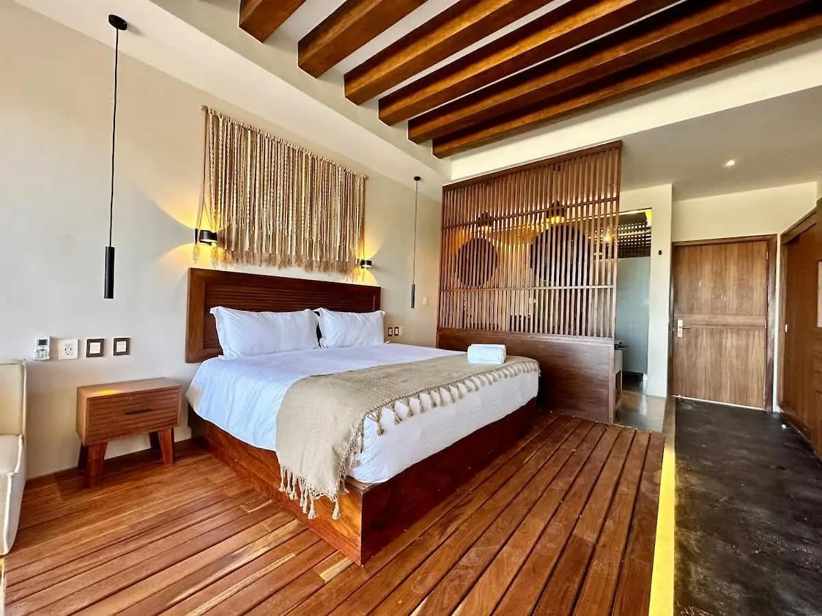Inn Relaxing Lakeside Retreat Pool, Hot Tub Y Patio Tulum