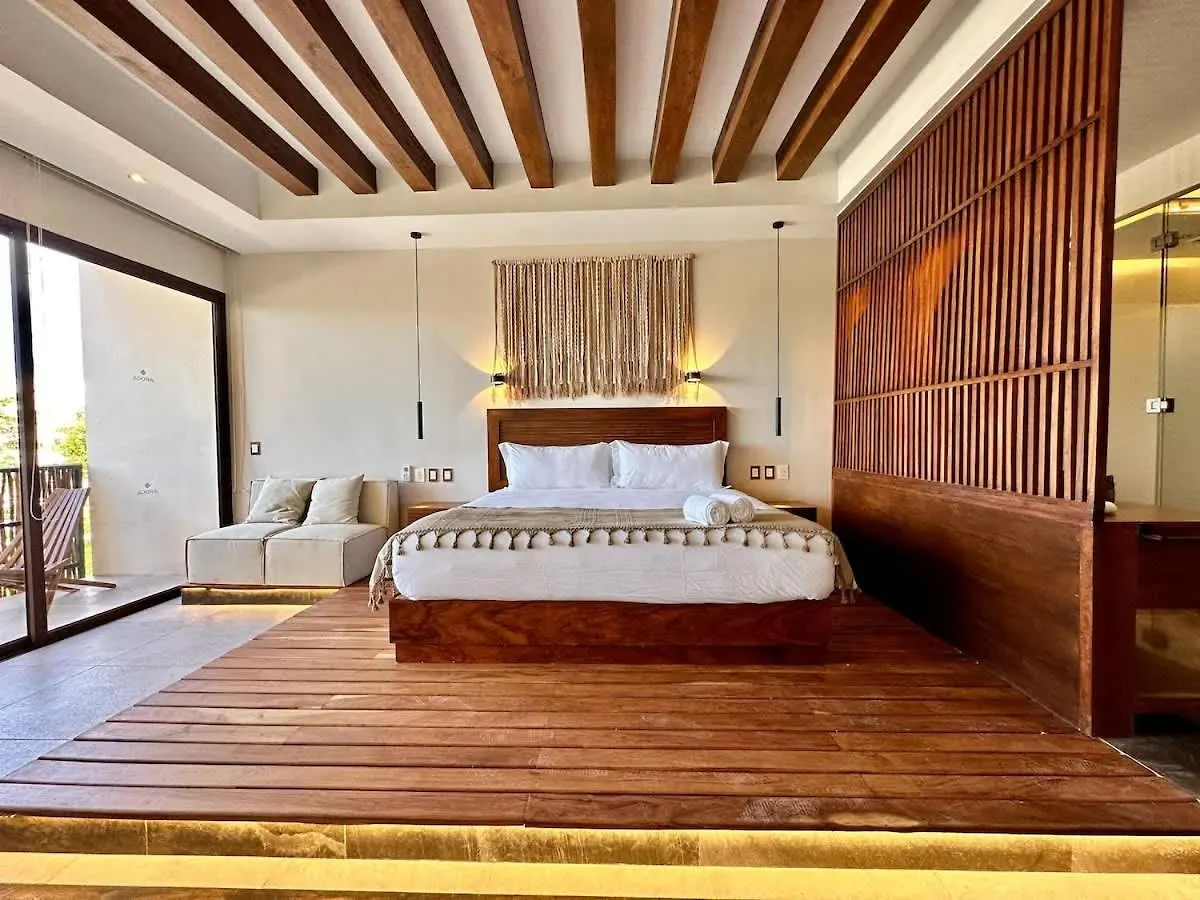 Relaxing Lakeside Retreat Pool, Hot Tub Y Patio Tulum