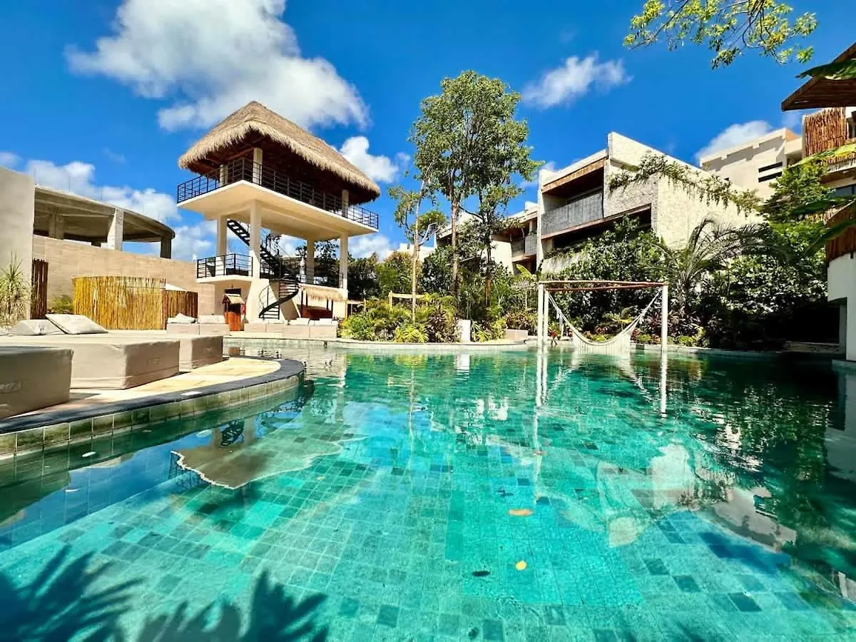 Penzion Relaxing Lakeside Retreat Pool, Hot Tub Y Patio Tulum